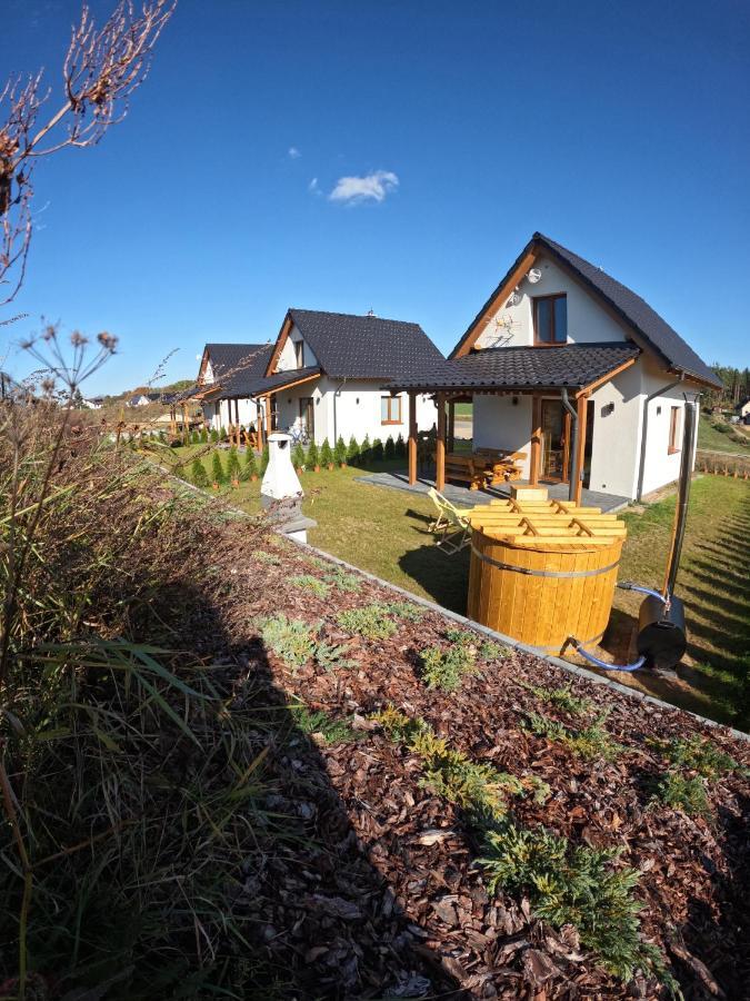 Kaszubska Osada Domki Z Balia Tuchomie Exterior foto